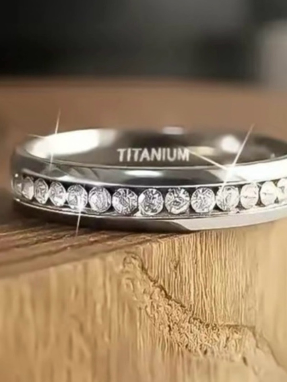Titanium Crystal-Accented Band Ring in Silver